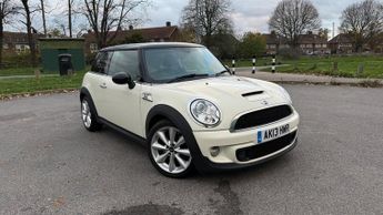 MINI Hatch 1.6 Cooper S Hatchback 3dr Petrol Auto Euro 5 (184 ps)