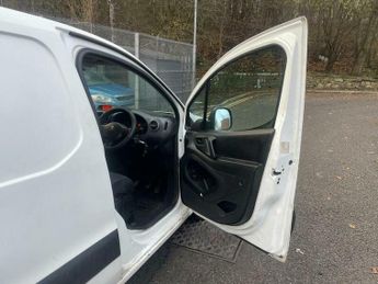 Peugeot Partner 1.6 HDi 850 S L1 4dr