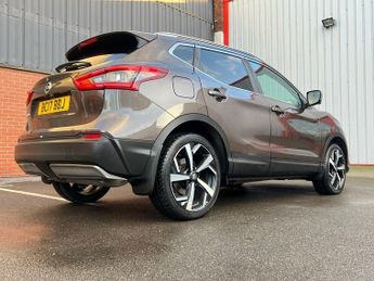 Nissan Qashqai 1.6 dCi Tekna+ SUV 5dr Diesel XTRON Euro 6 (s/s) (130 ps)