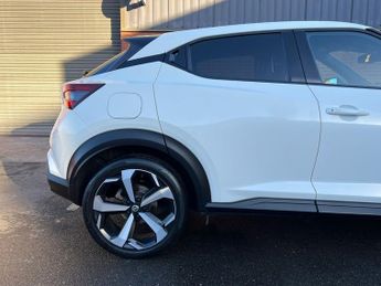 Nissan Juke 1.0 DIG-T Tekna DCT Auto Euro 6 (s/s) 5dr
