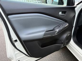 Nissan Juke 1.0 DIG-T Tekna SUV 5dr Petrol DCT Auto Euro 6 (s/s) (114 ps)