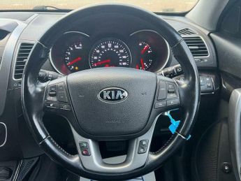Kia Sorento 2.2 CRDi KX-2 Auto AWD Euro 5 5dr