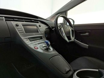 Toyota Prius 1.8 VVT-h CVT Euro 5 (s/s) 5dr