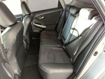 Toyota Prius 1.8 VVT-h CVT Euro 5 (s/s) 5dr