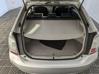 Toyota Prius 1.8 VVT-h CVT Euro 5 (s/s) 5dr