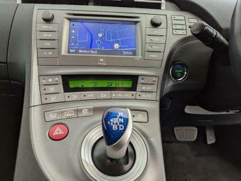 Toyota Prius 1.8 VVT-h CVT Euro 5 (s/s) 5dr