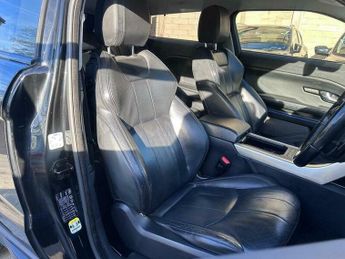 Land Rover Range Rover Evoque 2.0 TD4 SE Tech Auto 4WD Euro 6 (s/s) 3dr