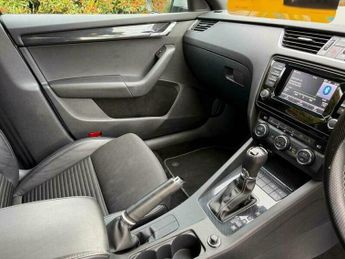Skoda Octavia 2.0 TFSI vRS DSG Euro 6 (s/s) 5dr