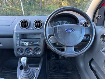 Ford Fiesta 16V LX super history ideal first car