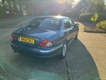 Jaguar X-Type 2.5 V6 (AWD) 4dr
