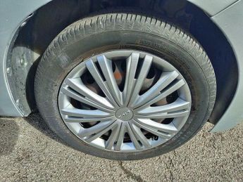 Toyota AYGO 1.0 VVT-i x-play x-shift Euro 6 5dr