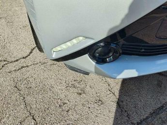 Toyota AYGO 1.0 VVT-i x-play x-shift Euro 6 5dr