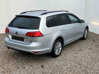 Volkswagen Golf 1.6 TDI BlueMotion Tech SE DSG Euro 5 (s/s) 5dr
