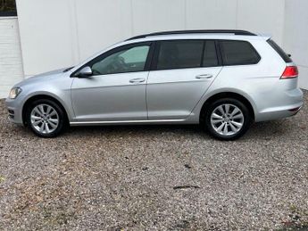 Volkswagen Golf 1.6 TDI BlueMotion Tech SE DSG Euro 5 (s/s) 5dr