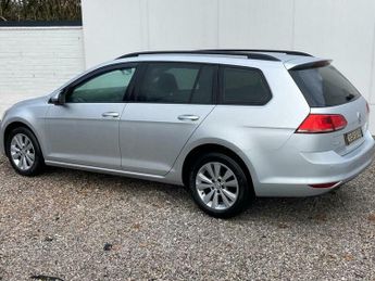 Volkswagen Golf 1.6 TDI BlueMotion Tech SE DSG Euro 5 (s/s) 5dr