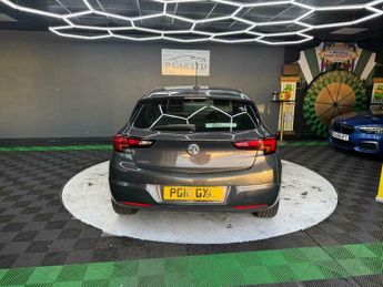 Vauxhall Astra 1.6 CDTi BlueInjection SRi Auto Euro 6 5dr