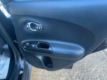 Nissan Juke 1.6 Acenta Premium XTRON Euro 5 5dr