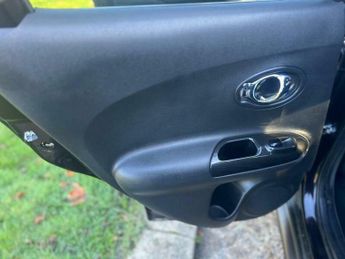 Nissan Juke 1.6 Acenta Premium XTRON Euro 5 5dr