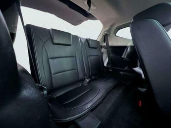 Nissan Qashqai+2 2.0 Tekna CVT 4WD Euro 5 5dr (AVM)