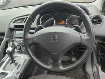 Peugeot 3008 1.6 e-HDi Active EGC Euro 5 (s/s) 5dr