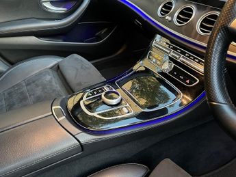 Mercedes B Class E 220 D AMG LINE