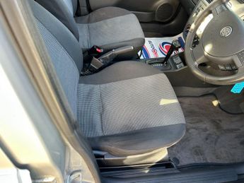 Vauxhall Corsa DESIGN 16V