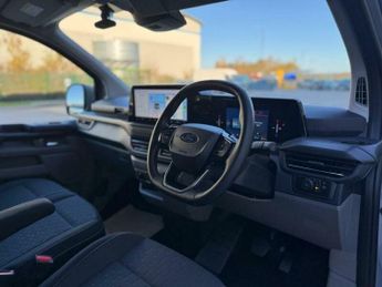 Ford Transit Custom 320 65kWh Limited Crew Van Auto L1 H1 5dr