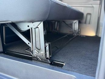 Ford Transit Custom 320 65kWh Limited Crew Van Auto L1 H1 5dr