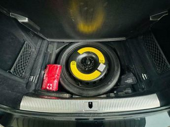 Audi A4 Avant 2.0 TDI S line S Tronic Euro 6 (s/s) 5dr