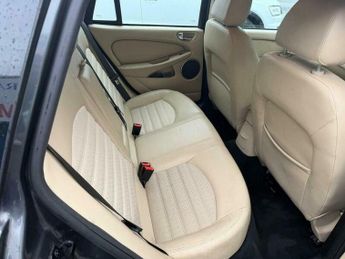 Jaguar X-Type 2.2D DPF S 5dr