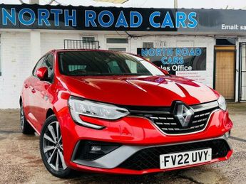 Renault Megane 1.6 E-TECH 9.8kWh RS Line Auto Euro 6 (s/s) 5dr