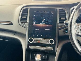 Renault Megane 1.6 E-TECH 9.8kWh RS Line Auto Euro 6 (s/s) 5dr