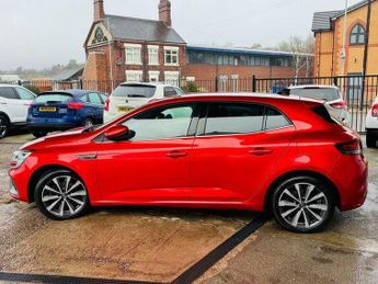 Renault Megane 1.6 E-TECH 9.8kWh RS Line Auto Euro 6 (s/s) 5dr