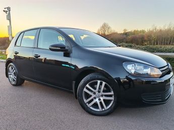 Volkswagen Golf 1.6 TDI SE Hatchback 5dr Diesel DSG Euro 5 (105 ps)