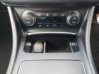 Mercedes GLA GLA 200 AMG LINE