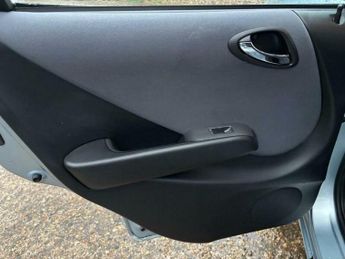 Honda Jazz 1.4 i-DSI SE CVT-7 5dr