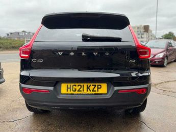 Volvo XC40 2.0 B4 MHEV R-Design Auto Euro 6 (s/s) 5dr