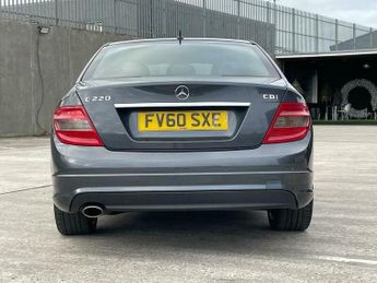Mercedes-Benz C Class 2.1 C220 CDI BlueEfficiency Sport Auto Euro 5 4dr