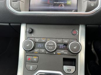Land Rover Range Rover Evoque TD4 SE TECH