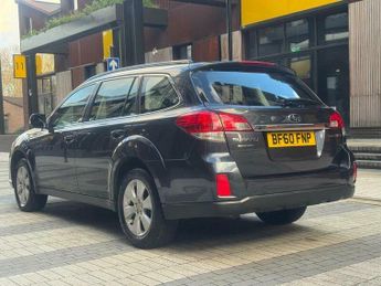 Subaru Outback 2.5i SE Lineartronic 4WD Euro 5 5dr (SNavPlus)