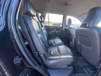 Volvo XC90 2.4 D5 R-Design Geartronic 4WD Euro 5 5dr