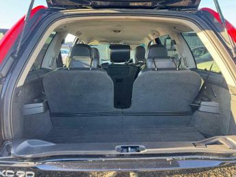 Volvo XC90 2.4 D5 R-Design Geartronic 4WD Euro 5 5dr