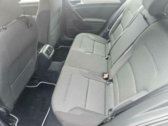 Volkswagen Golf 1.4 TSI BlueMotion Tech Match DSG Euro 5 (s/s) 5dr
