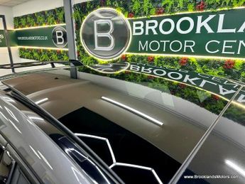 Mercedes A Class AMG A 45 4MATIC PREMIUM [6X MERCEDES SERVICES, PANORAMIC ROOF, H