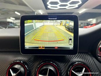 Mercedes A Class AMG A 45 4MATIC PREMIUM [6X MERCEDES SERVICES, PANORAMIC ROOF, H