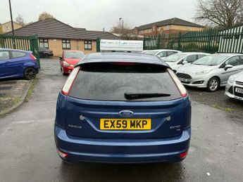 Ford Focus 1.6 Zetec 5dr