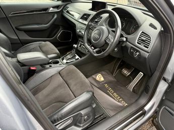 Audi Q3 TFSI QUATTRO S LINE BLACK EDITION