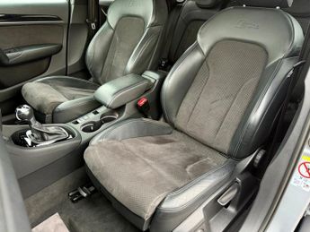 Audi Q3 TFSI QUATTRO S LINE BLACK EDITION