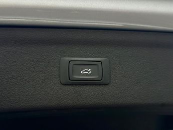 Audi Q3 TFSI QUATTRO S LINE BLACK EDITION