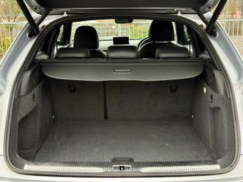 Audi Q3 TFSI QUATTRO S LINE BLACK EDITION